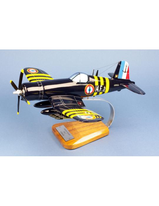 MAQUETTE BOIS F-4U7 CORSAIR FLOTILLE 14F 